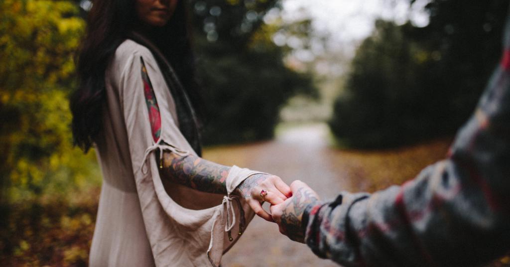 айза в любви