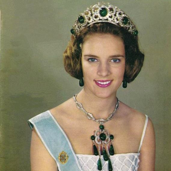 Королева Анна-Мария