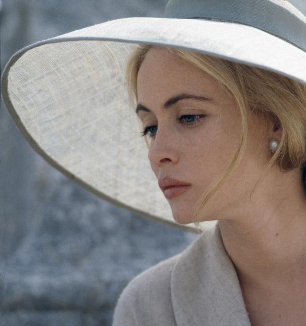 Французская актриса Эммануэль Беар